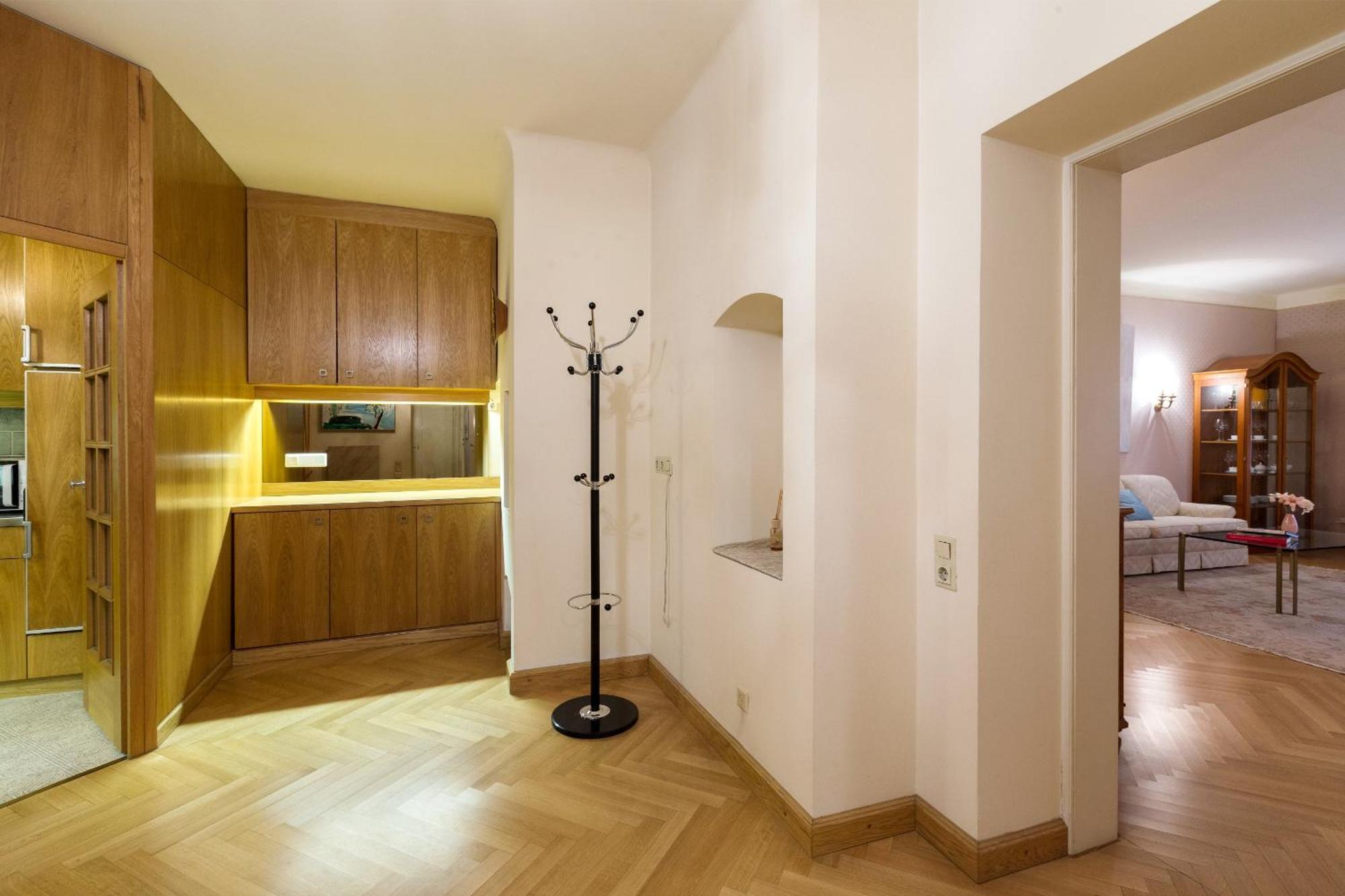 Apartment Sonnenfelsgasse Відень Екстер'єр фото